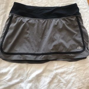 Ultra Mini yoga skort Alo yoga brand